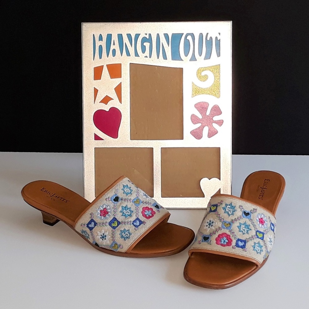 *Eric Javits Initials Hearts Embroidered Italian Leather Sandals 7M